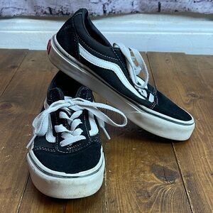 Vans old Skool black and white sneakers kids size 2
